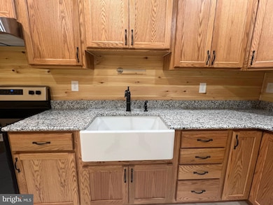 44 Virginia Line Rd, Berkeley Springs, WV 25411 - photo 6