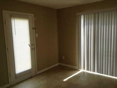 933 Stonehurst Dr, Franklin, IN 46131 - photo 7