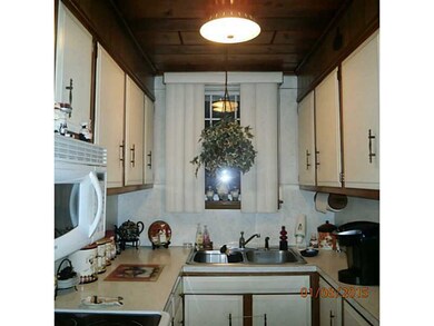 366 Union Ave, Providence, RI 02909 - photo 3