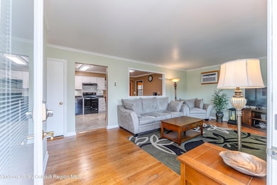 55 Jefferson Rd, Red Hook, NY 12571 - photo 2