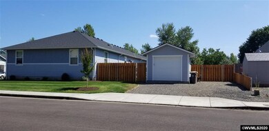 38672 Gingko St, Scio, OR 97374 - photo 2