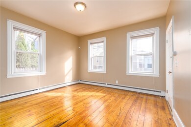 32 Royal St unit 1, Providence, RI 02906 - photo 3