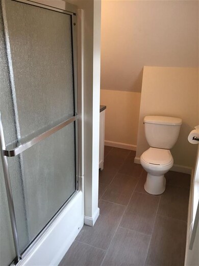 721 Mammoth Rd unit 2, Manchester, NH 03104 - photo 7