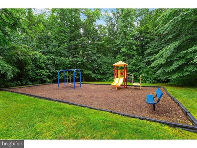 135 Valley Forge Way, Woodbury, NJ 08096 - photo 6