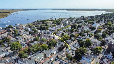 18 Essex St unit 4, Newburyport, MA 01950 - photo 4