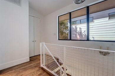 2522 N Henderson Ave unit 2, Dallas, TX 75206 - photo 7