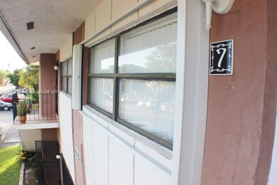 13241 SW 17th Ln unit 723, Miami, FL 33175 - photo 3