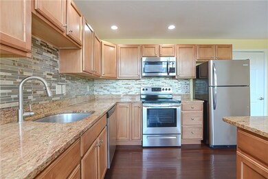 High Rocks Condominiums unit 322, North Smithfield, RI 02896 - photo 3