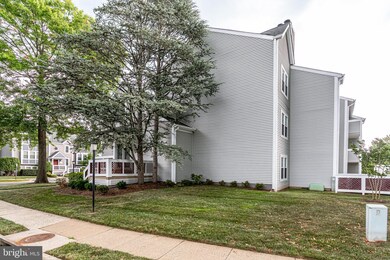 12887B Grays Pointe Rd, Fairfax, VA 22033 - photo 2