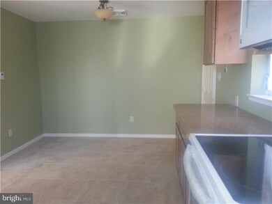 1180 Willow Grove Rd, Monroeville, NJ 08343 - photo 6