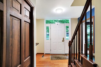 1015 Tanbark St, Columbus, IN 47203 - photo 4