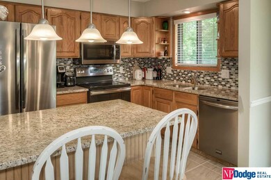 12749 Fowler Cir, Omaha, NE 68164 - photo 7