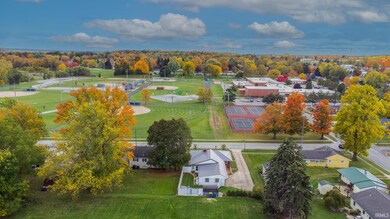 409 Water St, Angola, IN 46703 - photo 6