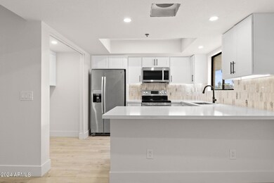 3-web-or-mls-5104-n-32nd-st-336