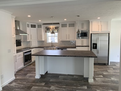 8 John Dr, West Springfield, MA 01089 - photo 3