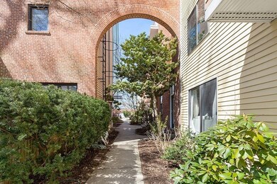 1 Richdale Ave unit 4, Cambridge, MA 02140 - photo 5