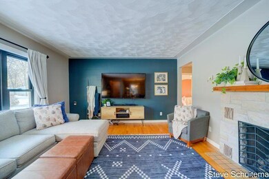 LR furn 2