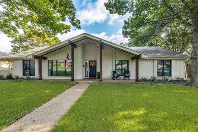 6305 Chesley Ln, Dallas, TX 75214 - photo 2