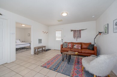 210103 62695 Sunny Sands Dr 004