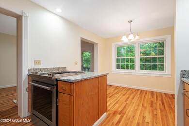 7324 Vic Ct, Schenectady, NY 12303 - photo 4