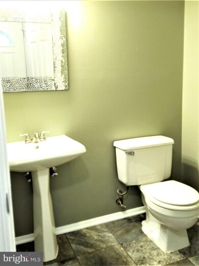 12511 Spring Harbor Place, Germantown, MD 20874 - photo 6