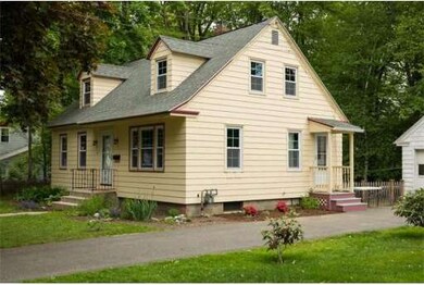 85 Harrison Ave, Greenfield, MA 01301 - photo 2