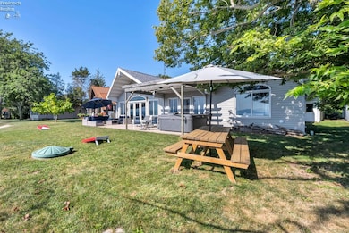 156 Cessna Dr, Put In Bay, OH 43456 - photo 2