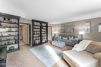 Hommati.com-10793_Colonial_Woods_Ct_KY-1