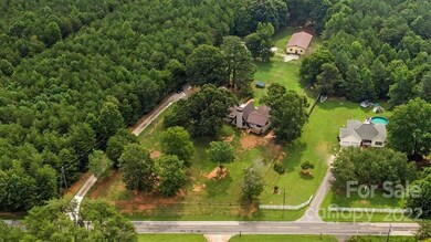 746 Rhyne Rd, Clover, SC 29710 - photo 3