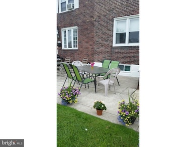 1048 Cedarwood Rd, Glenolden, PA 19036 - photo 2