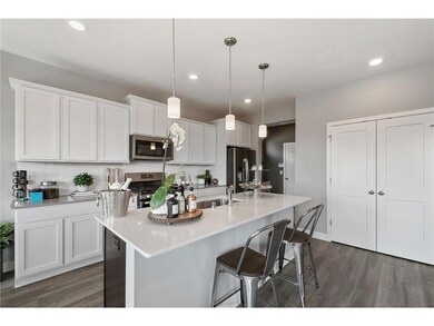Experience the beauty and modern design of the Aca