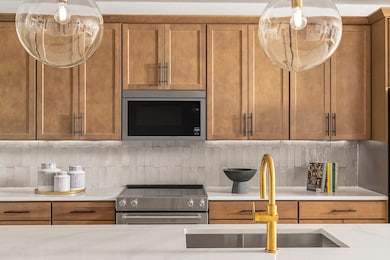 832 42nd Ave N, Nashville, TN 37209 - photo 2