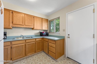 10-2002 F Street Sparks NV 89431-10