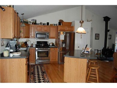 39 Redwood Ln, Sanford, ME 04073 - photo 3
