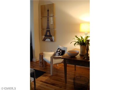 Living Room - Sitting area