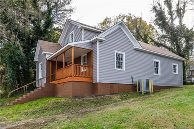 430 S Meeting St, Statesville, NC 28677 - photo 3