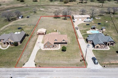 116 Amanda Ln, Springtown, TX 76082 - photo 3