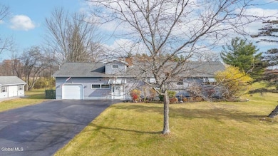 1262 S Kelley Rd, Schenectady, NY 12306 - photo 2