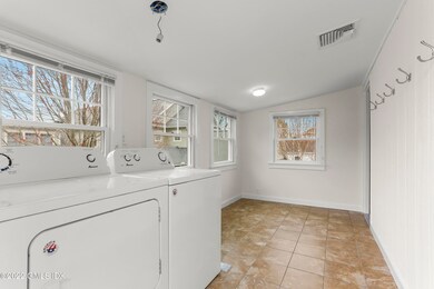 52 Valley Rd unit 2, Cos Cob, CT 06807 - photo 4