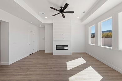 327 W Rosie Loop, Cedar City, UT 84721 - photo 4