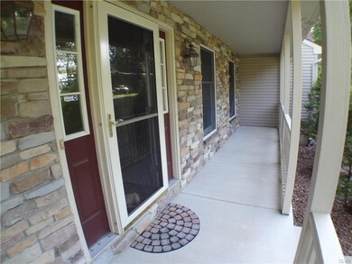 5782 Shady Ln, Bath, PA 18014 - photo 3