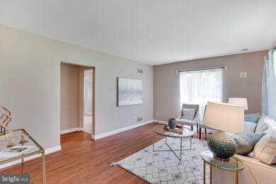 23494 Myrtle Point Rd, California, MD 20619 - photo 3