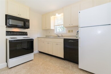 595 Colonial Dr, Portsmouth, NH 03801 - photo 5