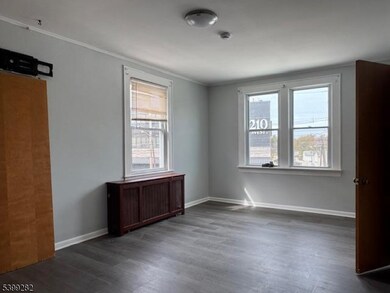 211 W Saint Georges Ave, Linden, NJ 07036 - photo 5