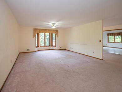 1300 S 4th St-103