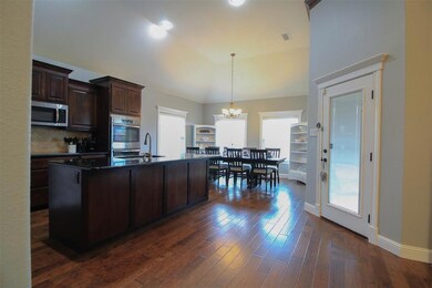 6302 Milestone Dr, Abilene, TX 79606 - photo 6