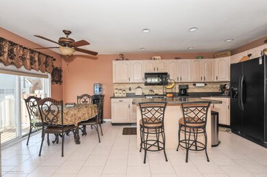 12 Red Cedar Ln, Staten Island, NY 10309 - photo 7