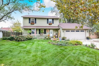 5241 E Lake Rd, Sheffield Lake, OH 44054 - photo 2