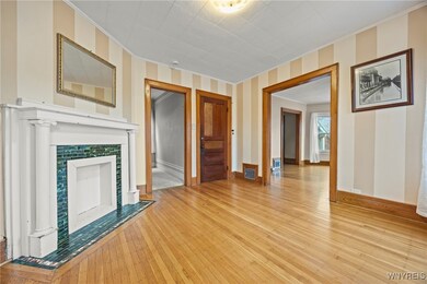 411 Breckenridge St unit Upper, Buffalo, NY 14213 - photo 7