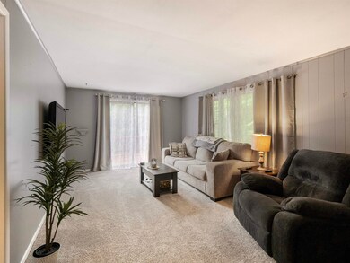 1427 Woodstock Rd, White River Junction, VT 05001 - photo 4